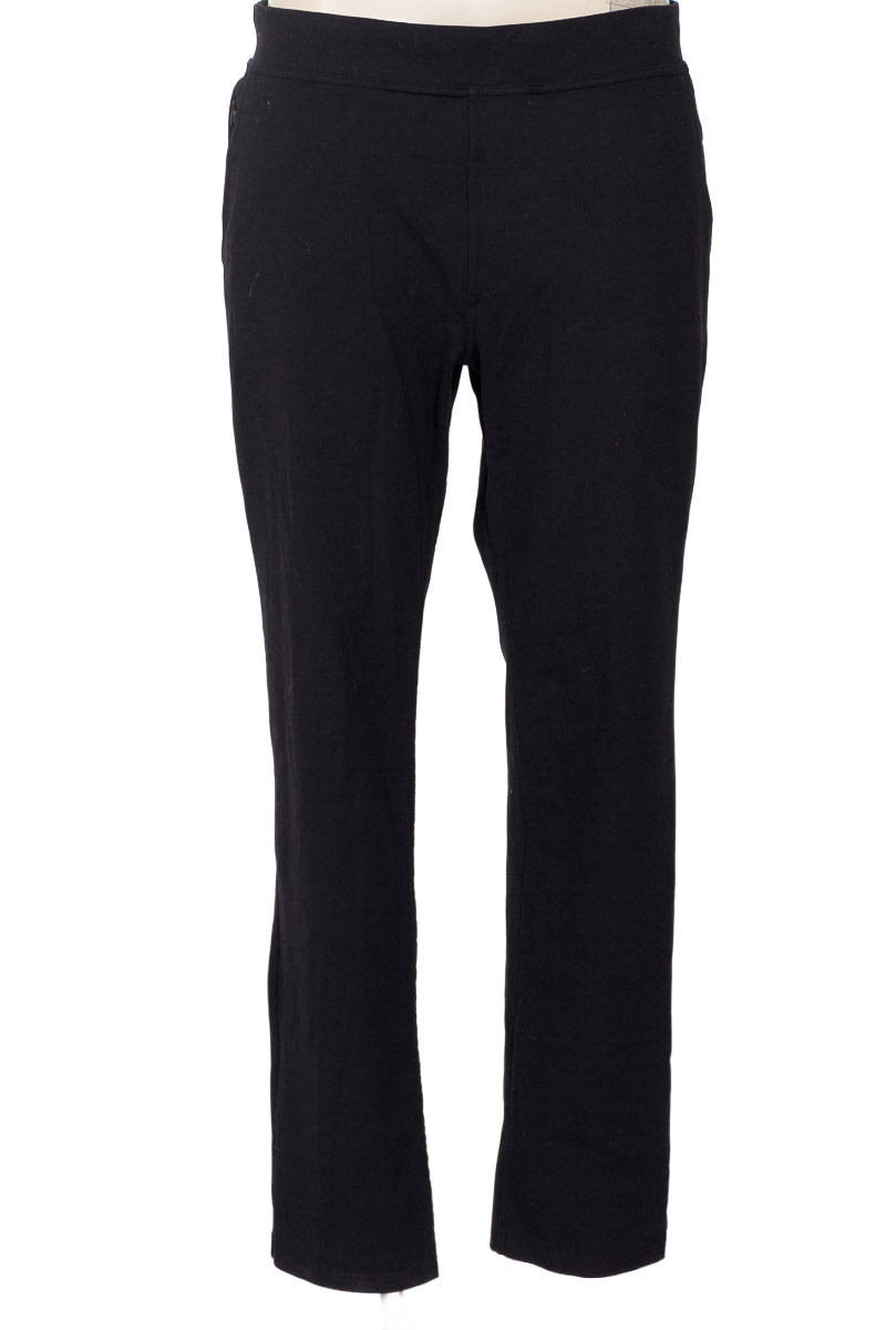 Ropa Deportiva / Salida de Baño color Negro - Skechers