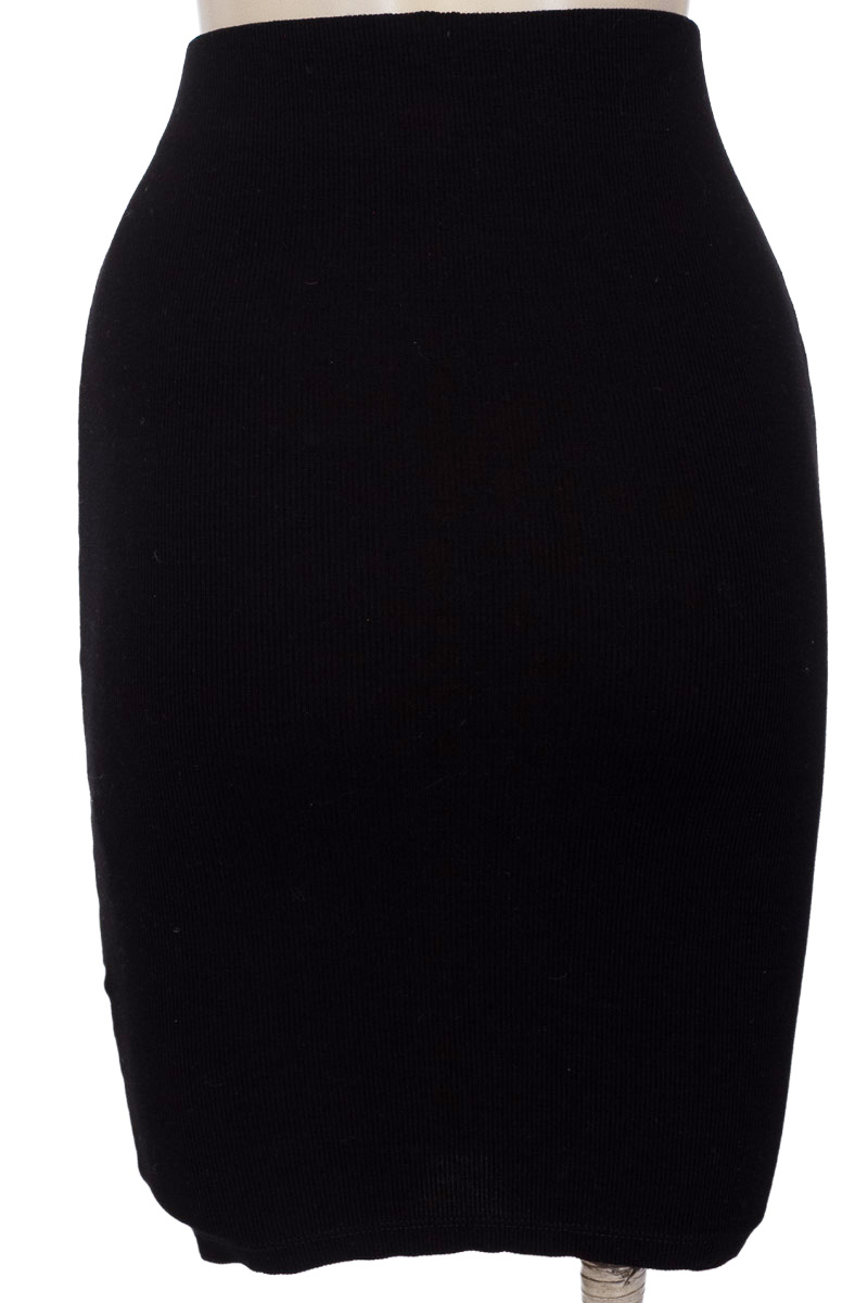 Falda color Negro - Koaj