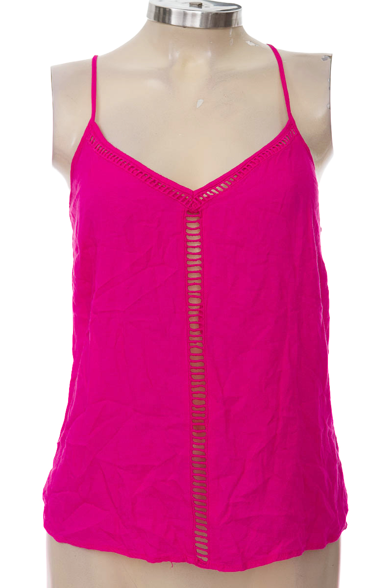 Top / Camiseta color Fucsia - ELA