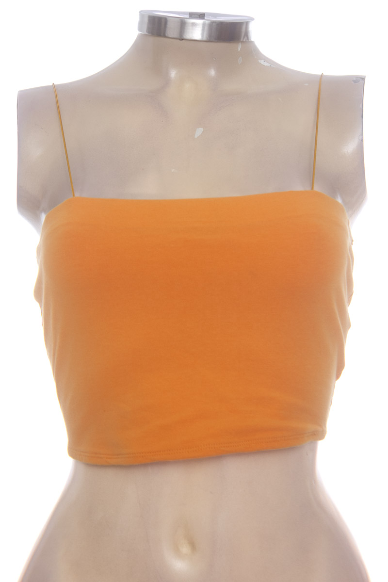 Top / Camiseta color Amarillo - Divided by H&M