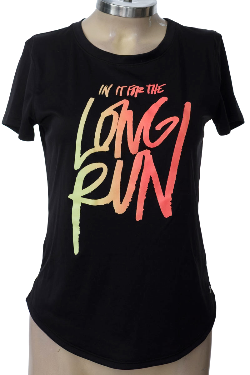 Ropa Deportiva / Salida de Baño color Negro - Closeando