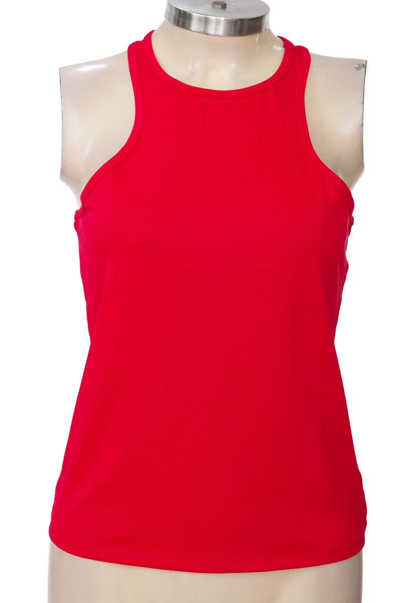 Top / Camiseta color Rojo - Divided by H&M