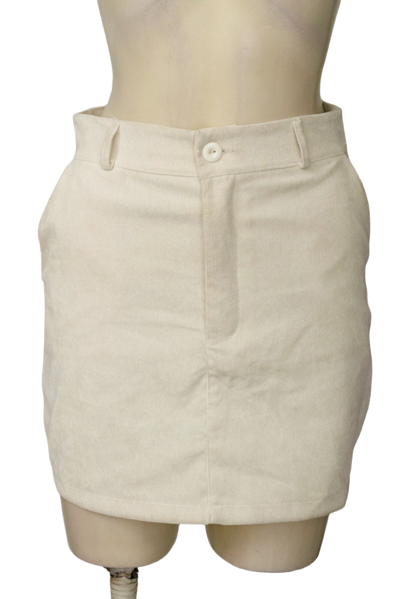 Falda color Beige - Closeando