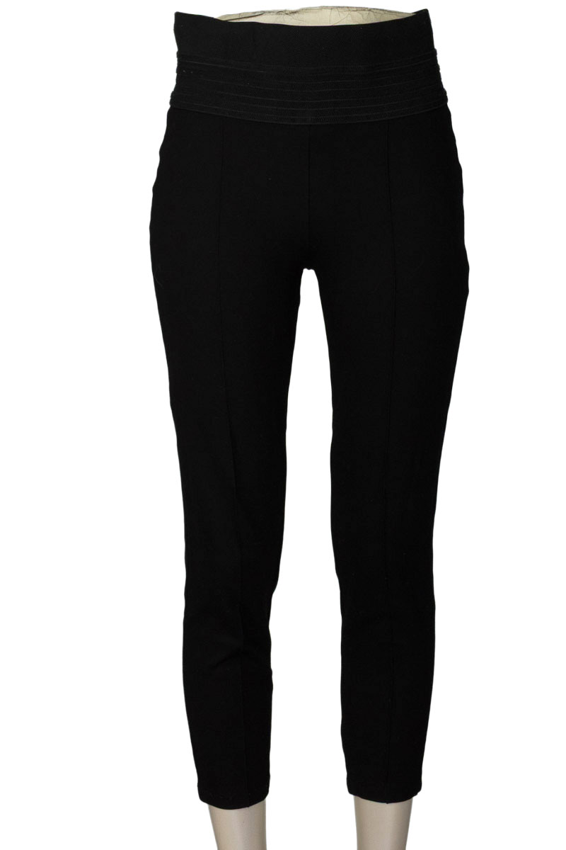Pantalones color Negro - Closeando
