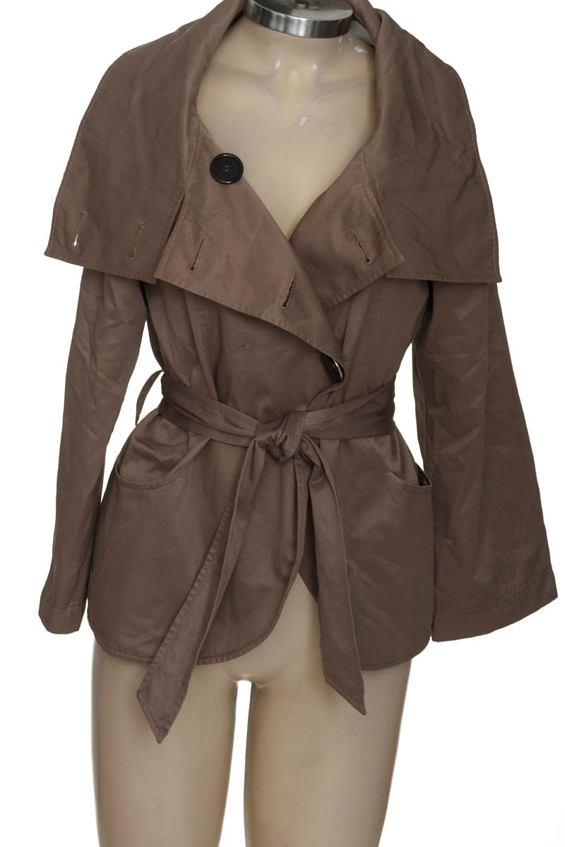 Chaqueta / Abrigo color Gris - Zara