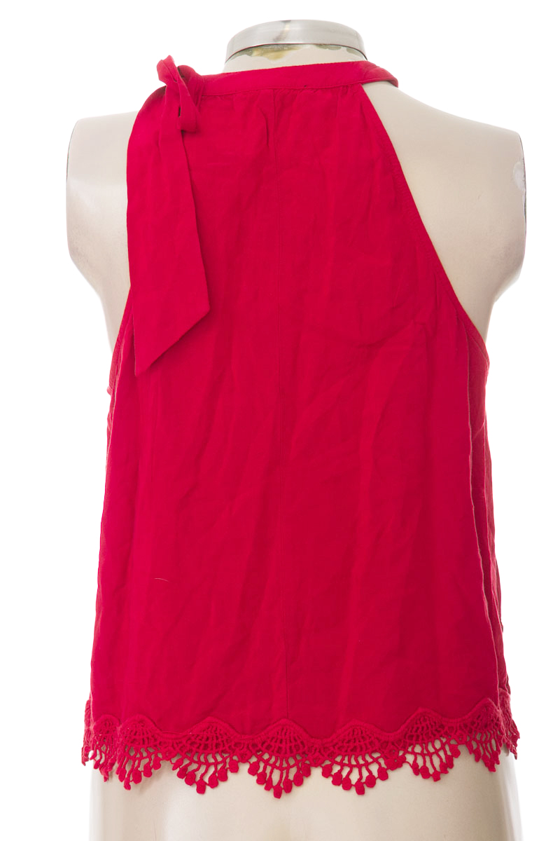 Top / Camiseta color Rojo - Forever 21