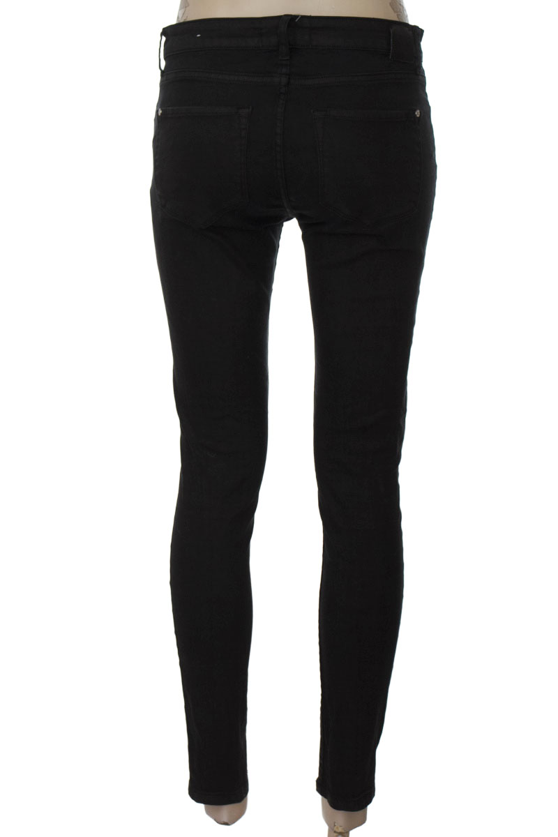 Pantalones color Negro - MNG