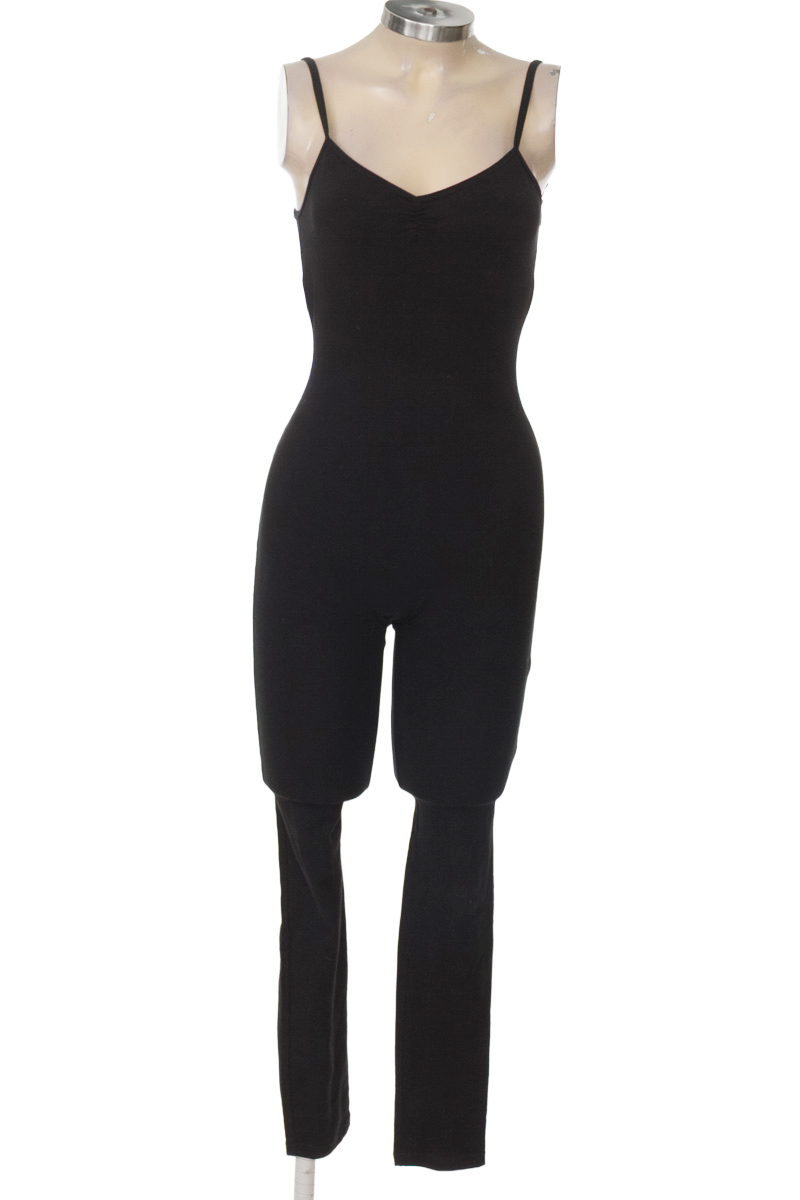 Ropa Deportiva / Salida de Baño color Negro - Capezio