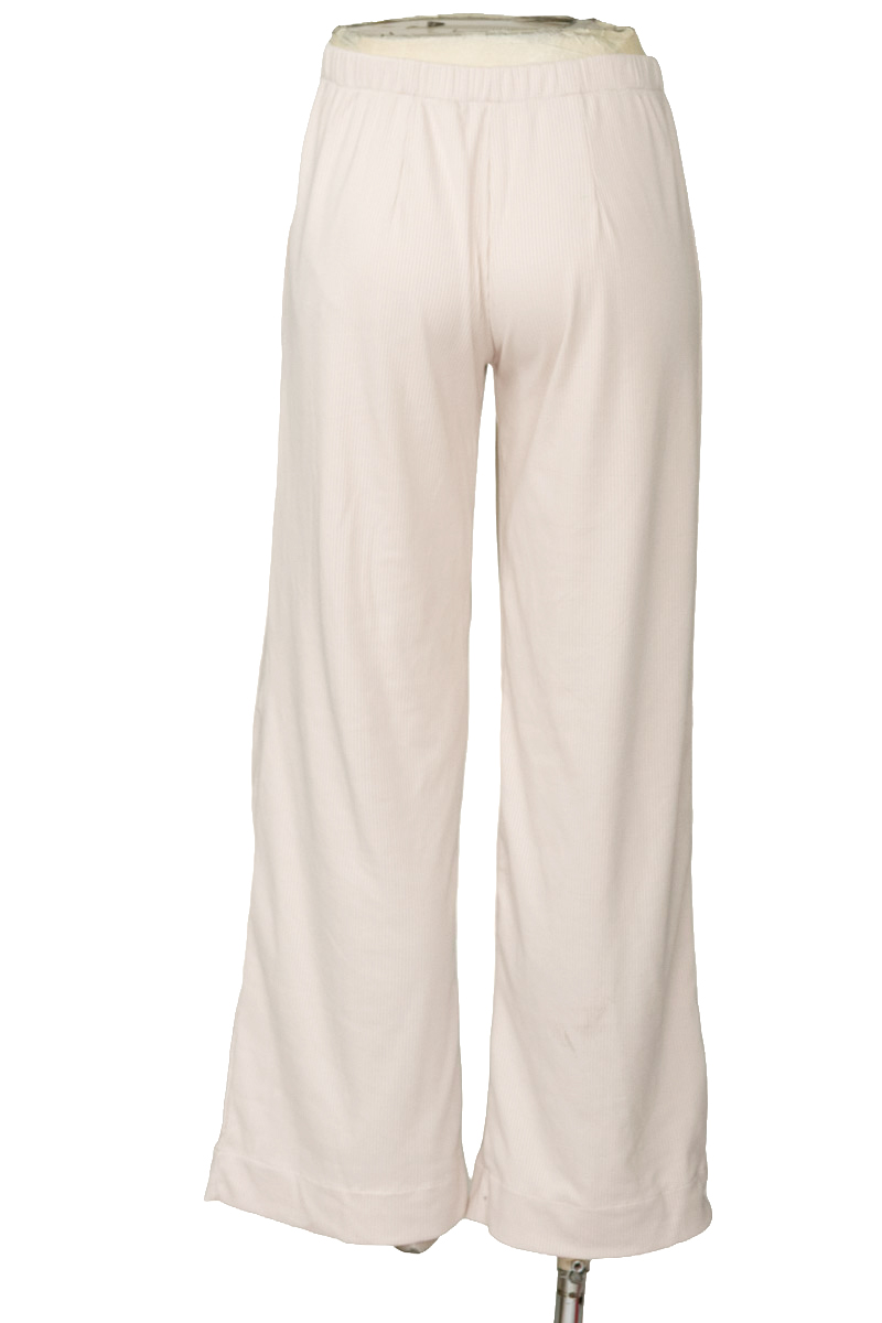 Pantalones color Beige - Closeando