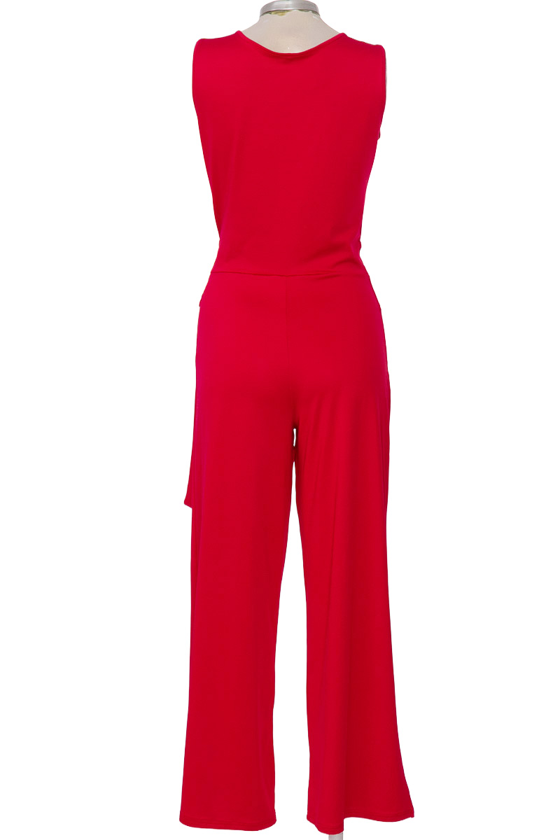 Vestido / Enterizo color Rojo - Azzorti