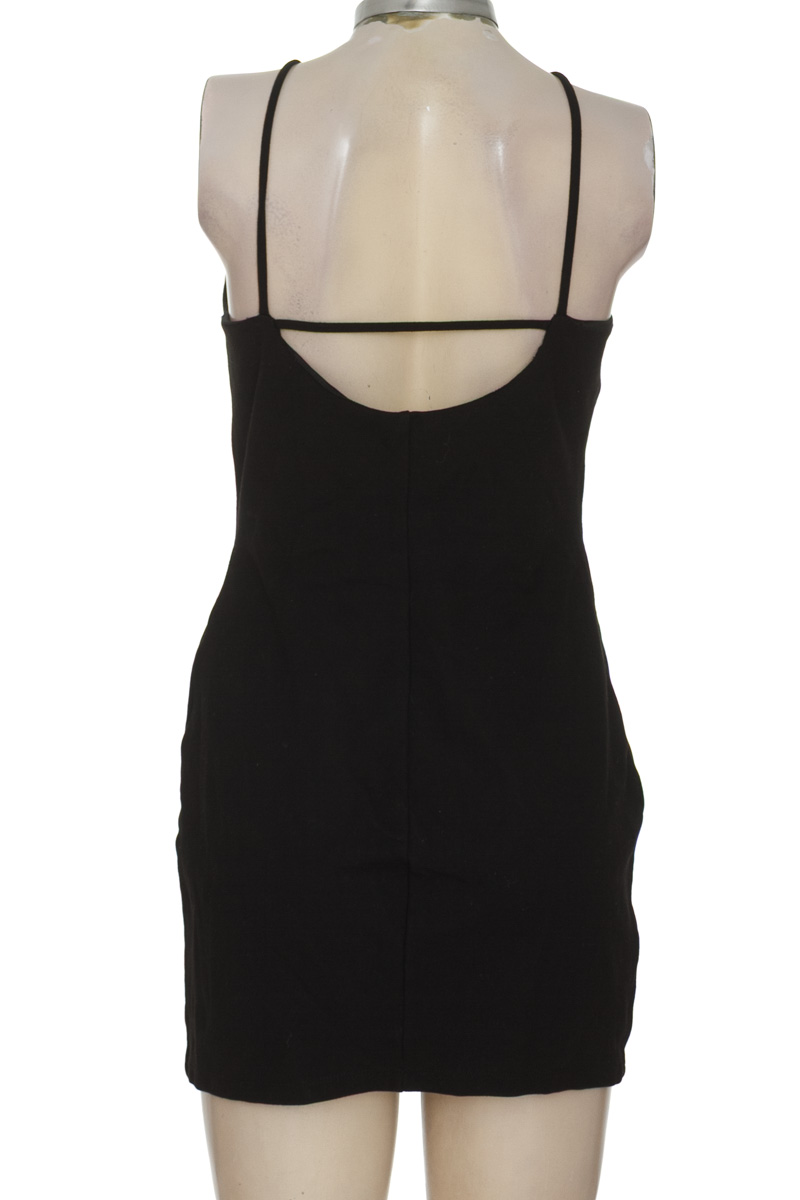Vestido / Enterizo color Negro - Stradivarius