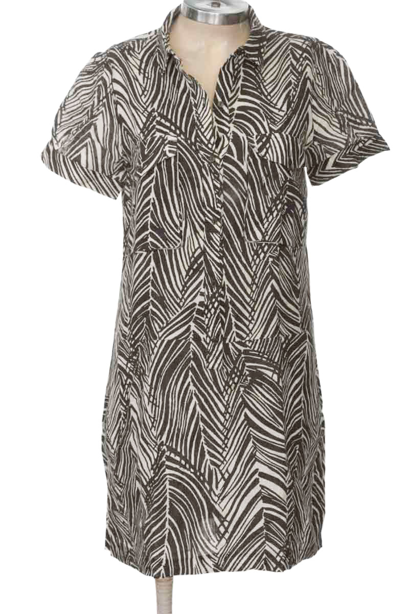 Vestido / Enterizo color Negro - Zara