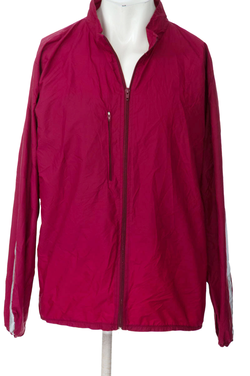 Chaqueta color Vinotinto - Closeando