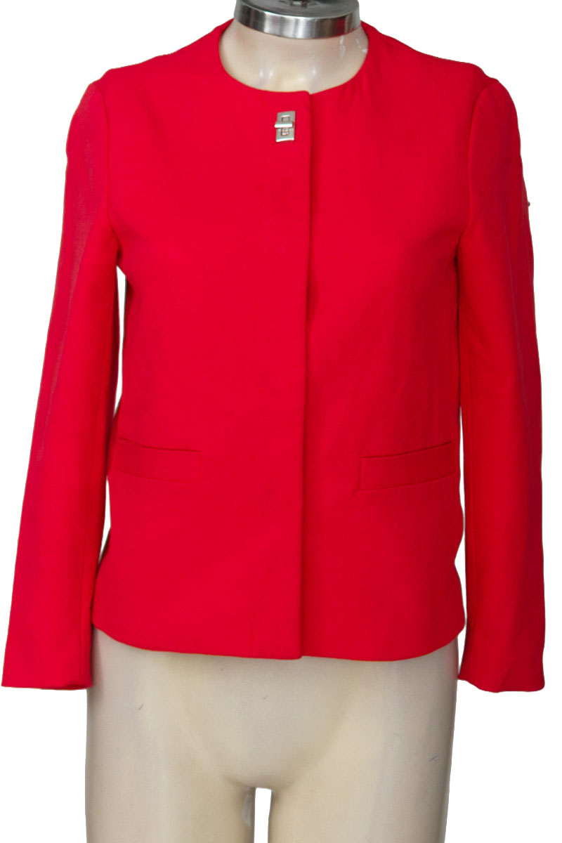 Chaqueta / Abrigo color Rojo - Zara