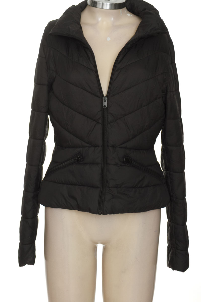 Chaqueta / Abrigo color Negro - Love Tree