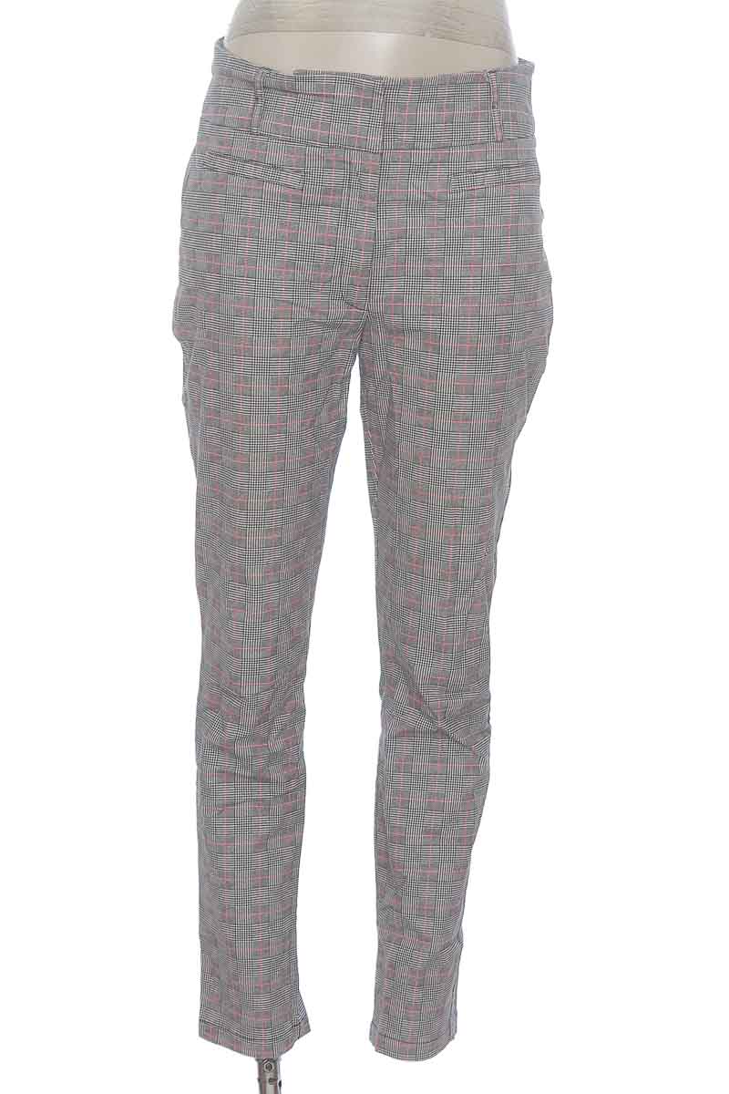 Pantalones color Gris - APOLOGY