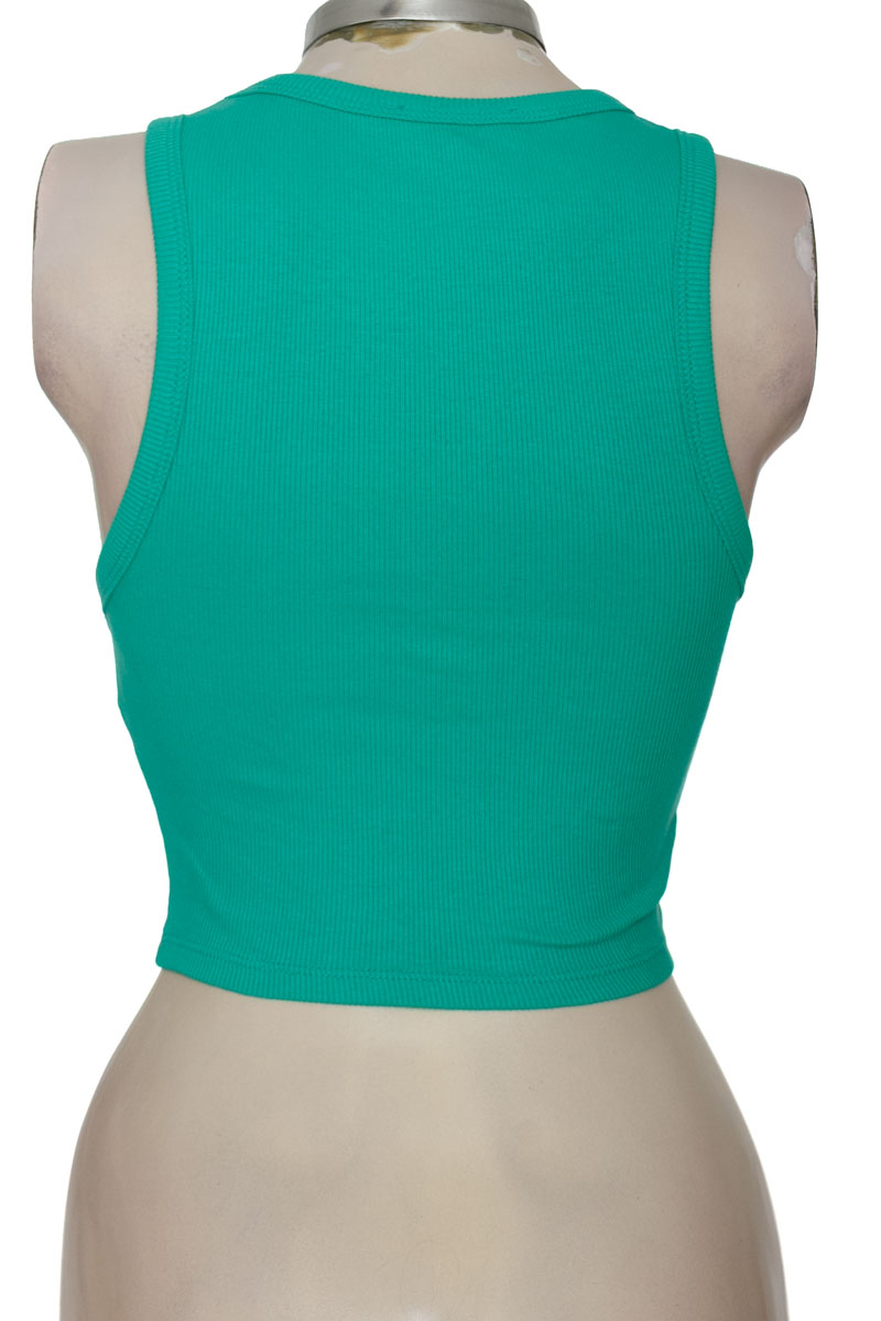 Top / Camiseta color Verde - Zara