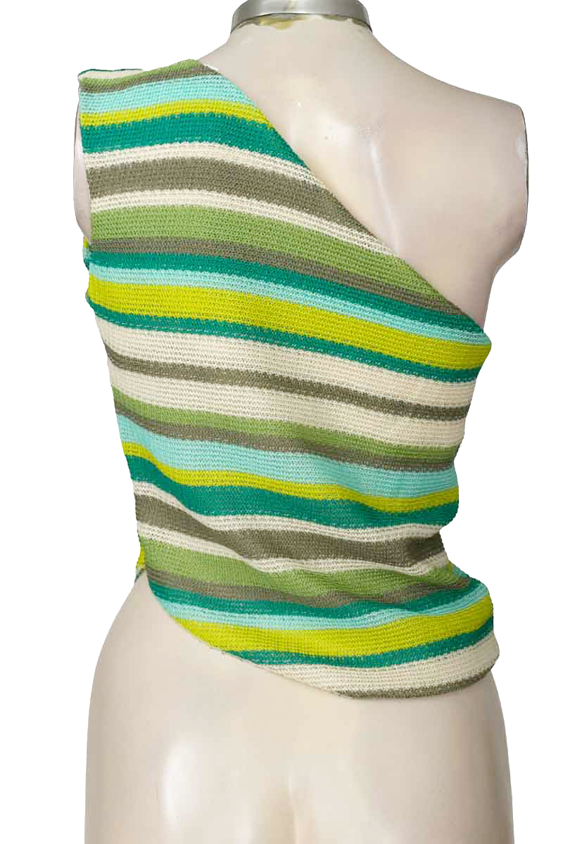 Top / Camiseta color Verde - Closeando