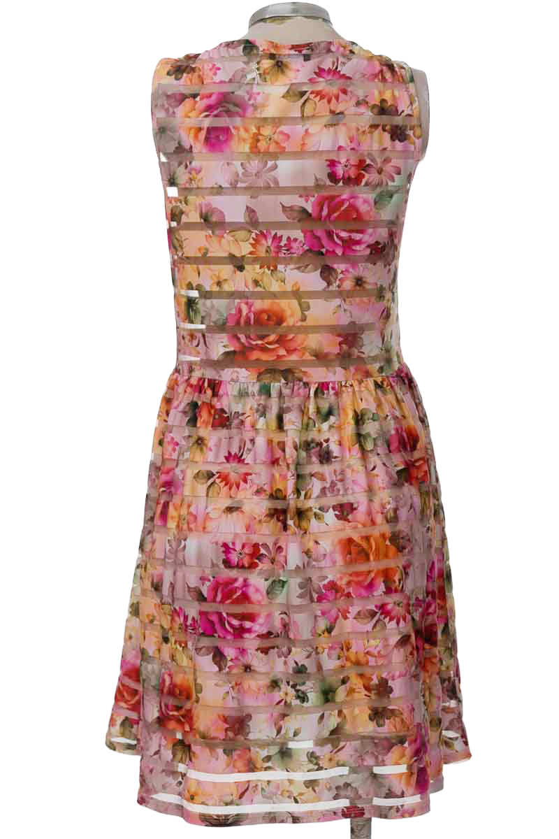 Vestido / Enterizo color Rosado - DRESSCODE