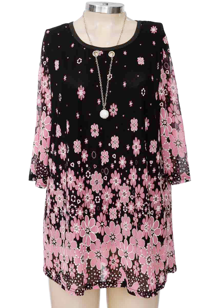 Blusa color Negro - Closeando