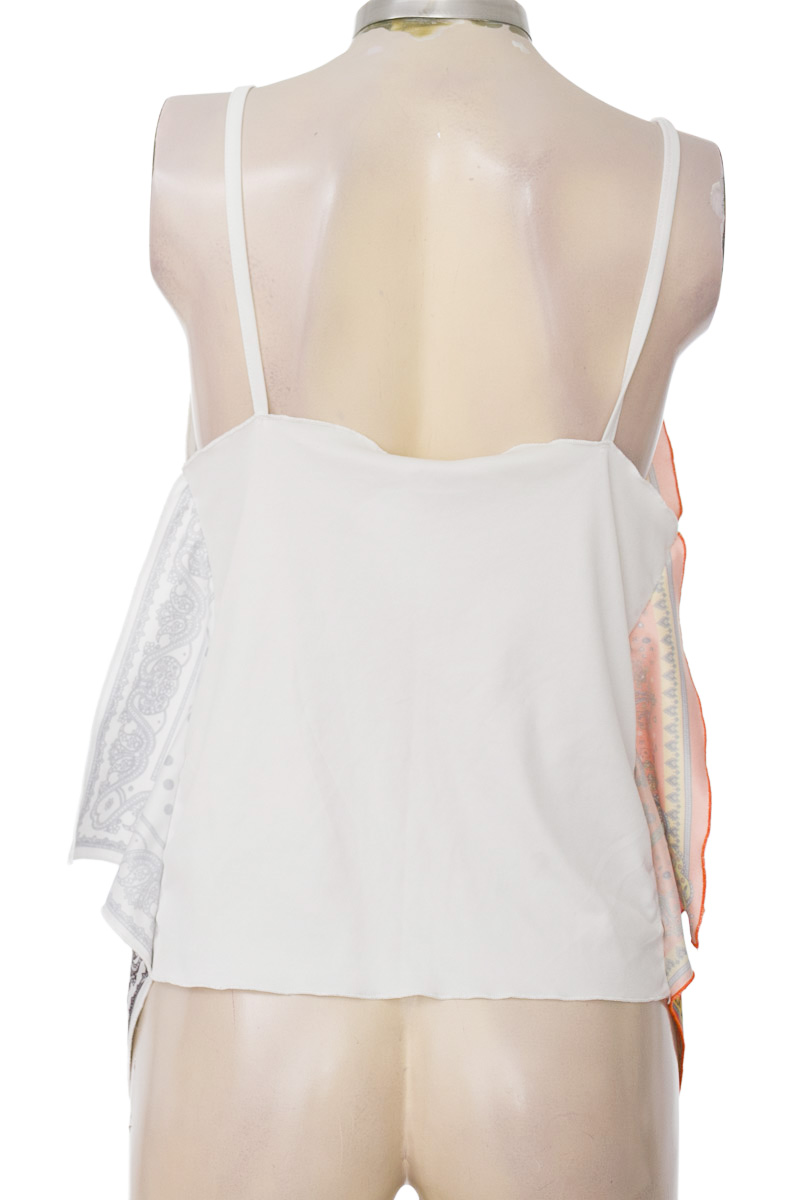 Top / Camiseta color Estampado - Zara