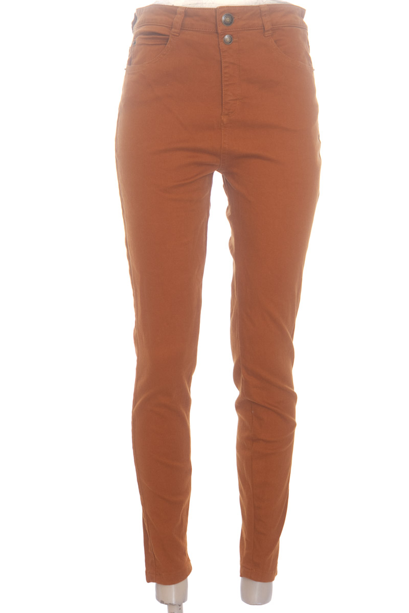 Pantalones color Café - Studio F