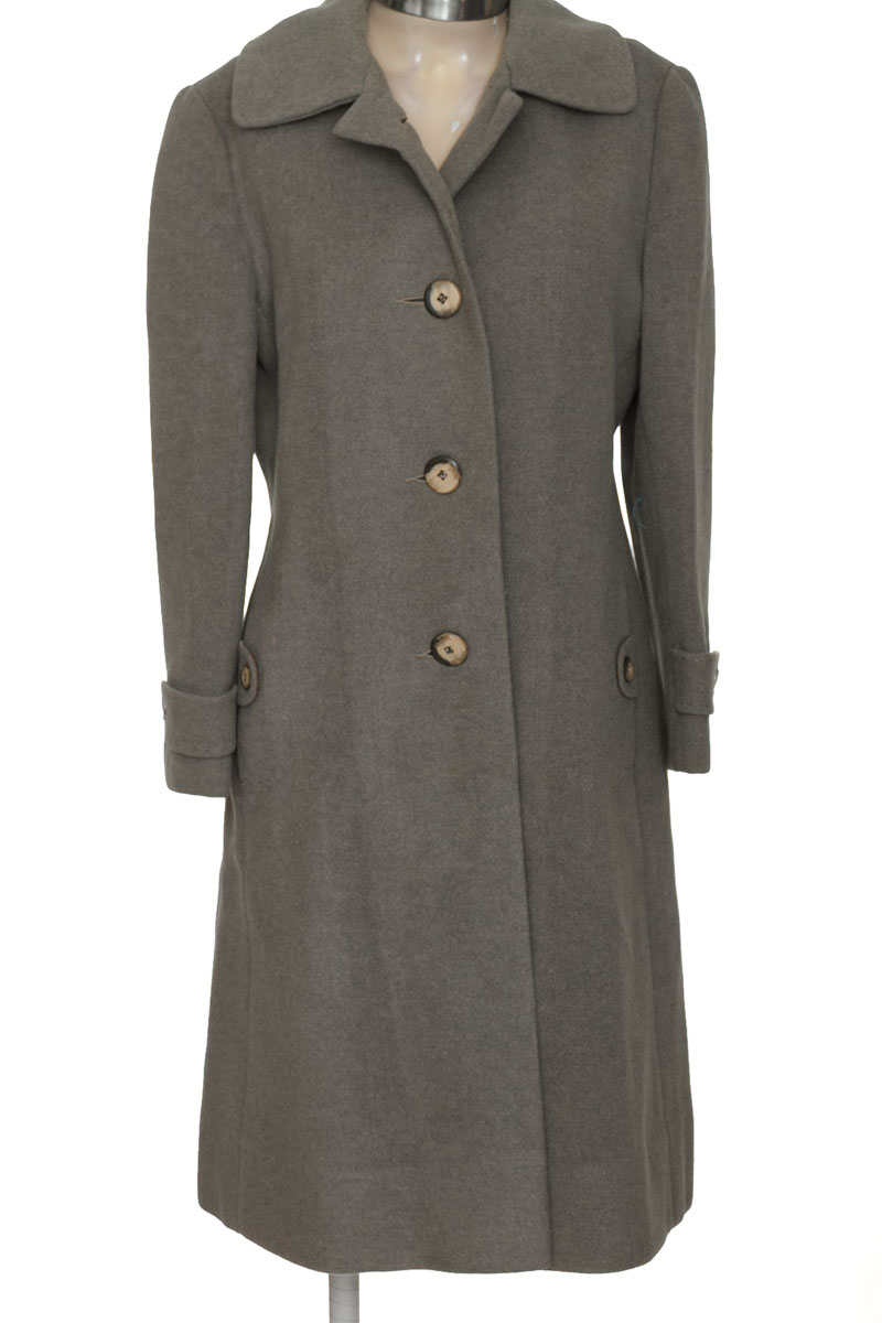 Chaqueta / Abrigo color Gris - Worumbo