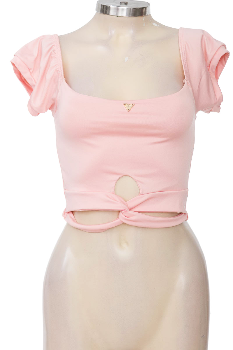 Top / Camiseta color Rosado - Closeando
