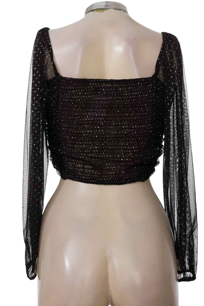 Top / Camiseta color Negro - Bershka