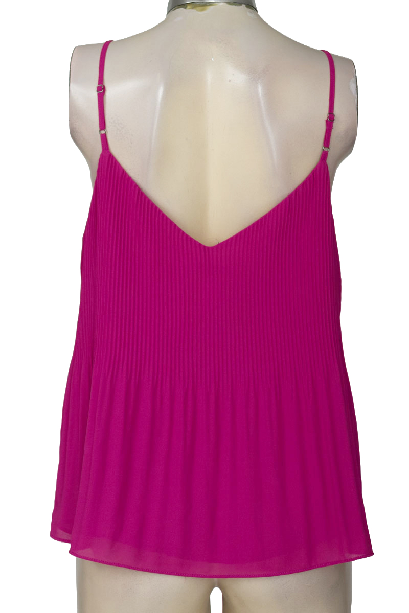 Top / Camiseta color Fucsia - Stradivarius