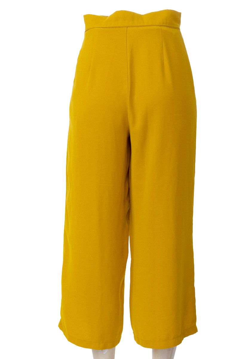 Pantalones color Mostaza - Basement