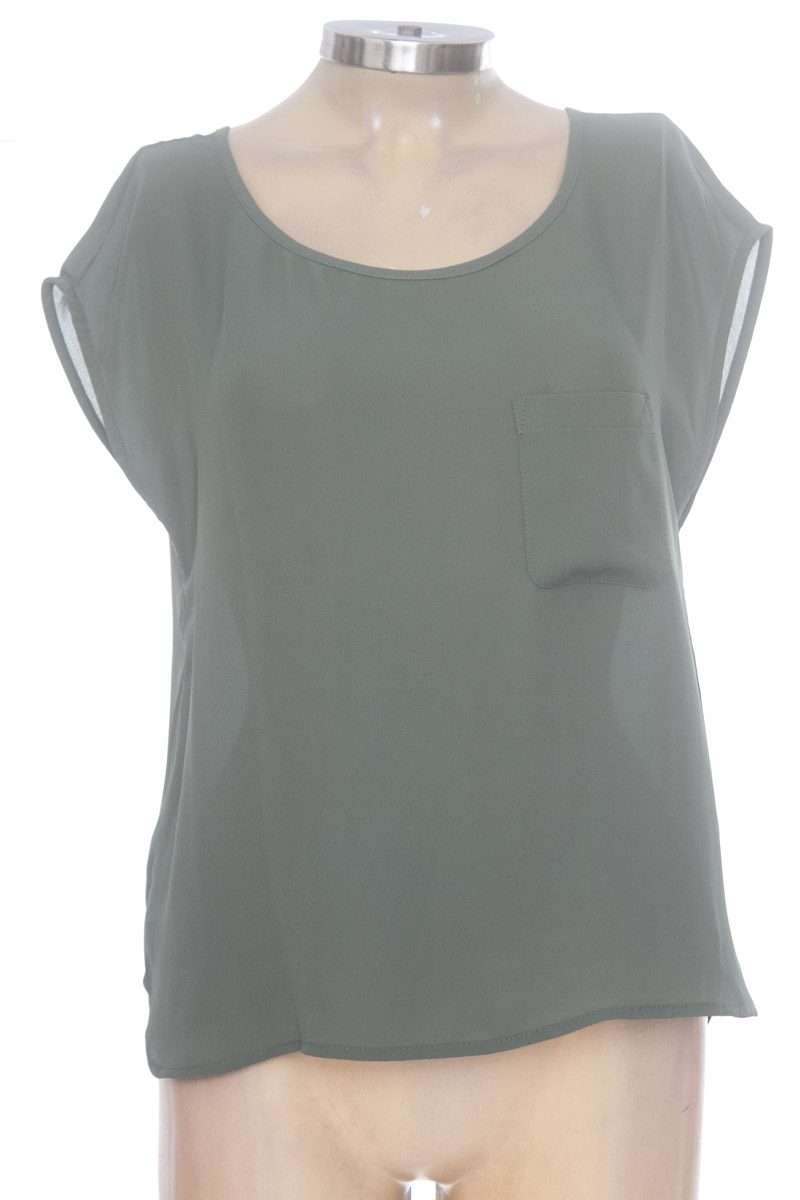 Top / Camiseta color Verde - Gef