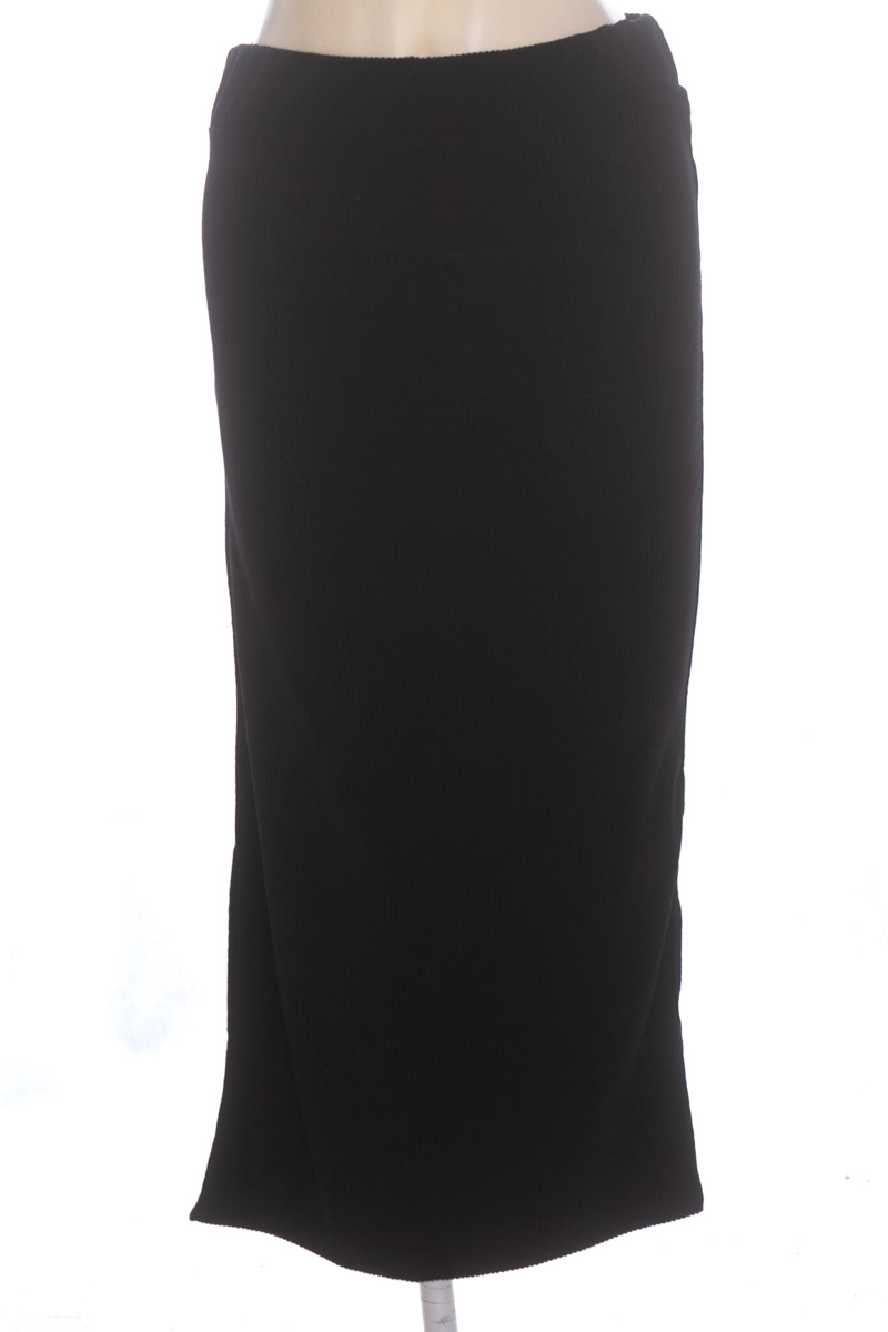 Falda color Negro - Nayos