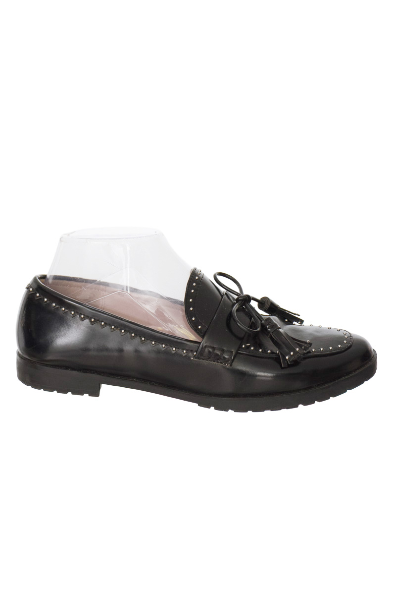 Zapatos color Negro - Zara