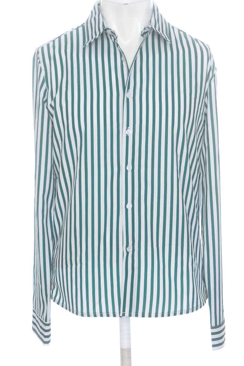 Camisa color Verde - Closeando