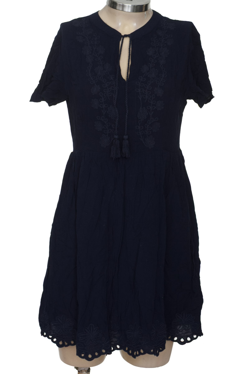 Vestido / Enterizo color Azul - Basement