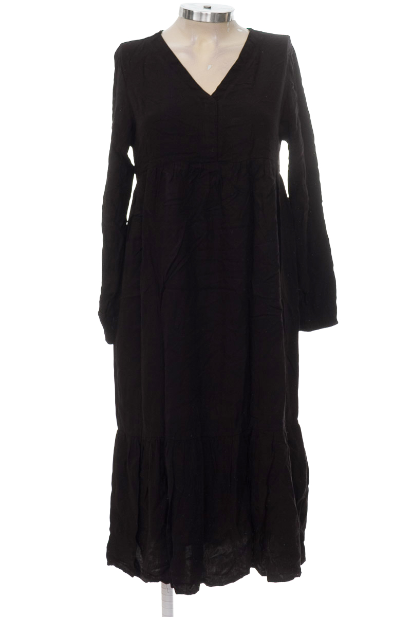 Vestido / Enterizo color Negro - Arkitect