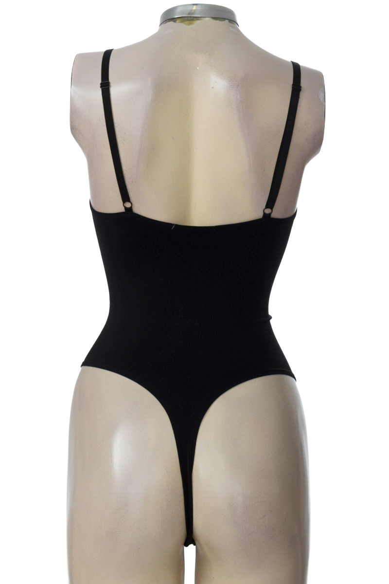 Top / Camiseta color Negro - H&M