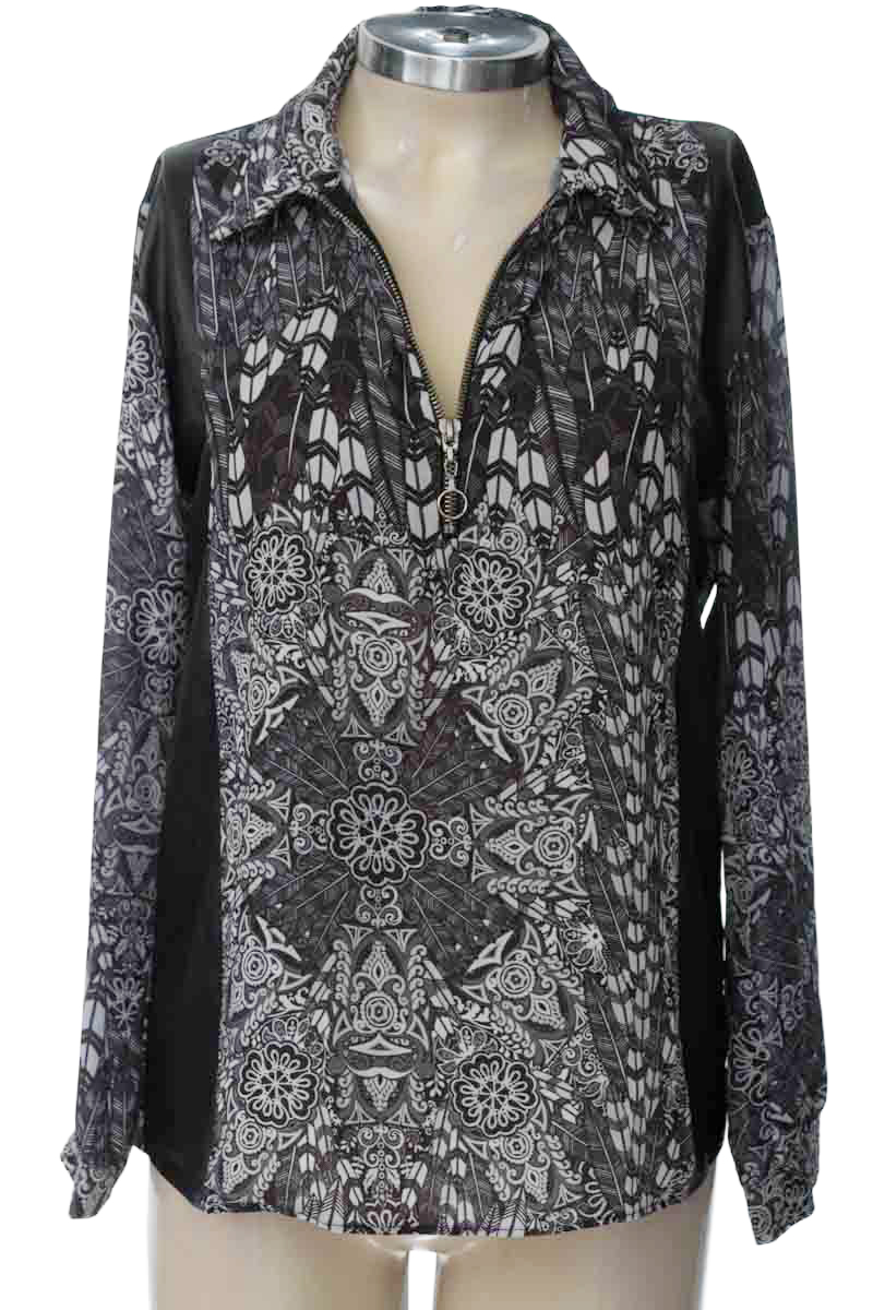 Blusa color Negro - Arkitect by Custo