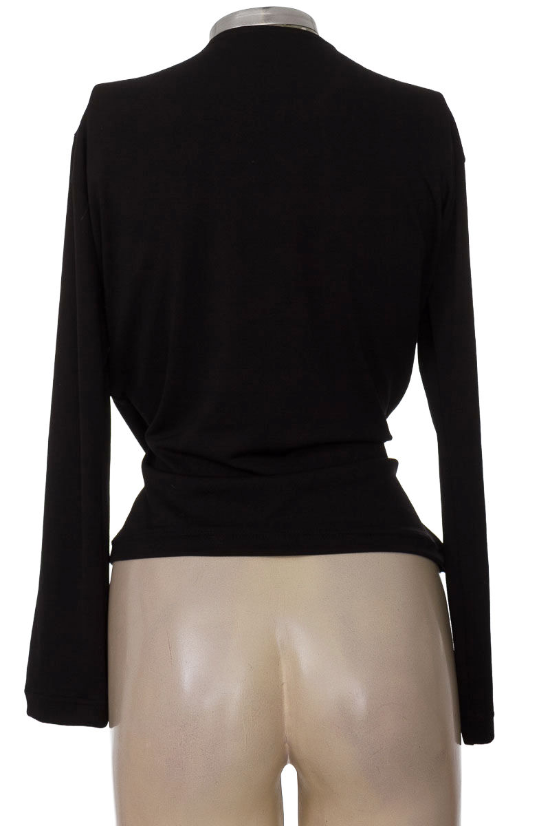 Blusa color Negro - MACONGA 