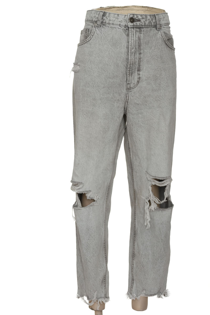 Pantalones color Gris - Bershka