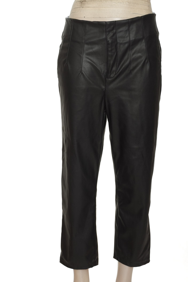 Pantalones color Negro - NAF NAF