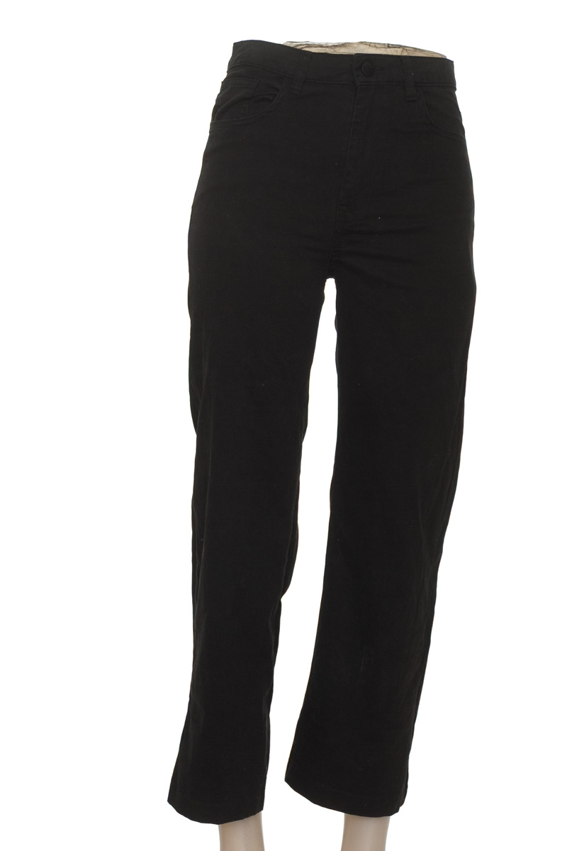 Pantalones color Negro - MNG