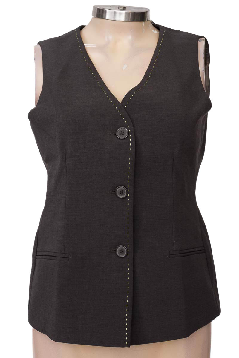 Chaqueta / Abrigo color Gris - Bassler