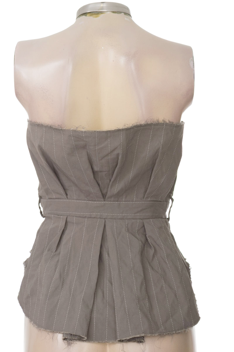 Top / Camiseta color Gris - Zara