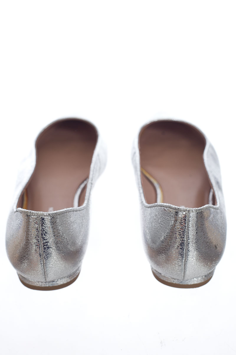 Zapatos color Plateado - BCBG