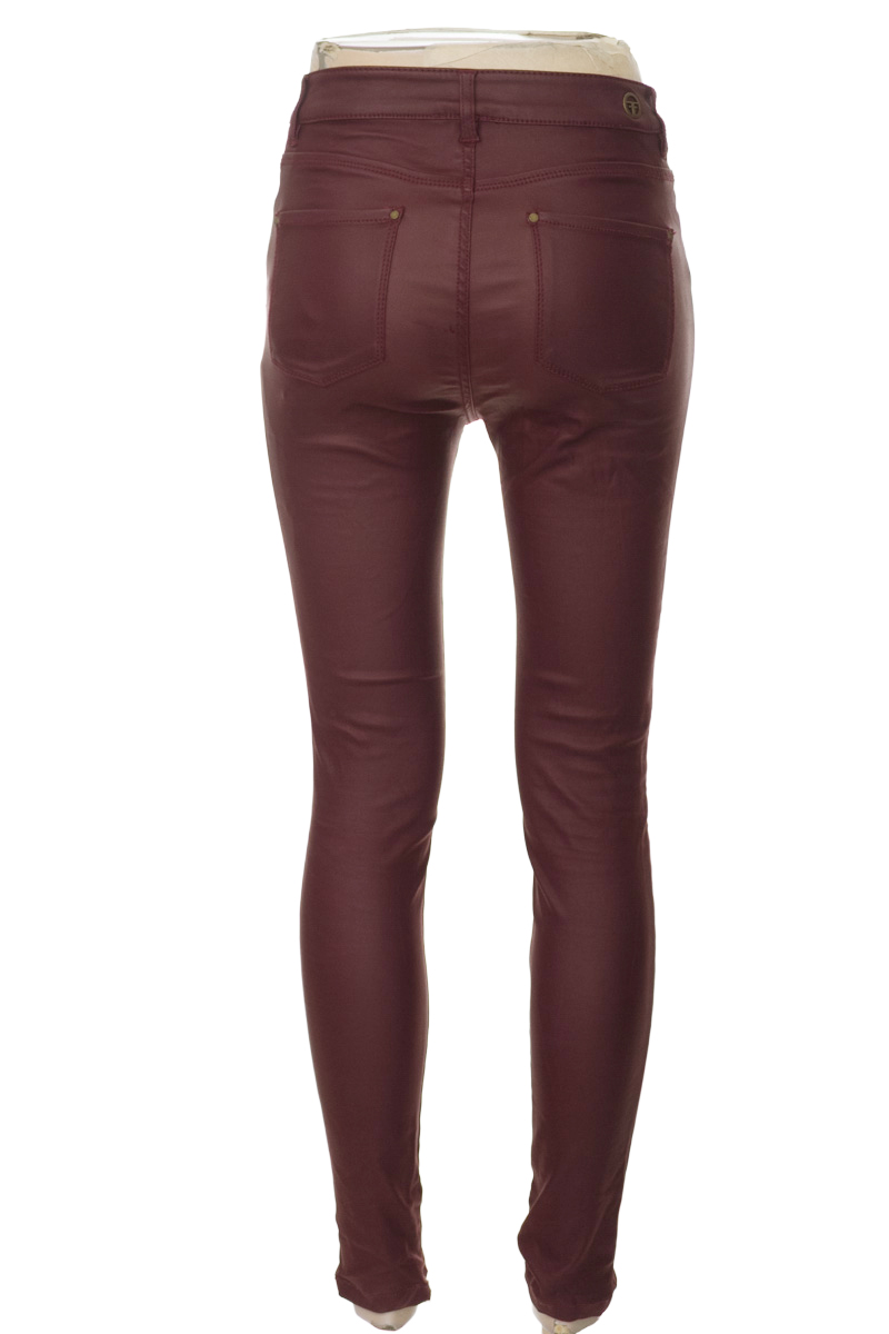 Pantalones color Vinotinto - Studio F