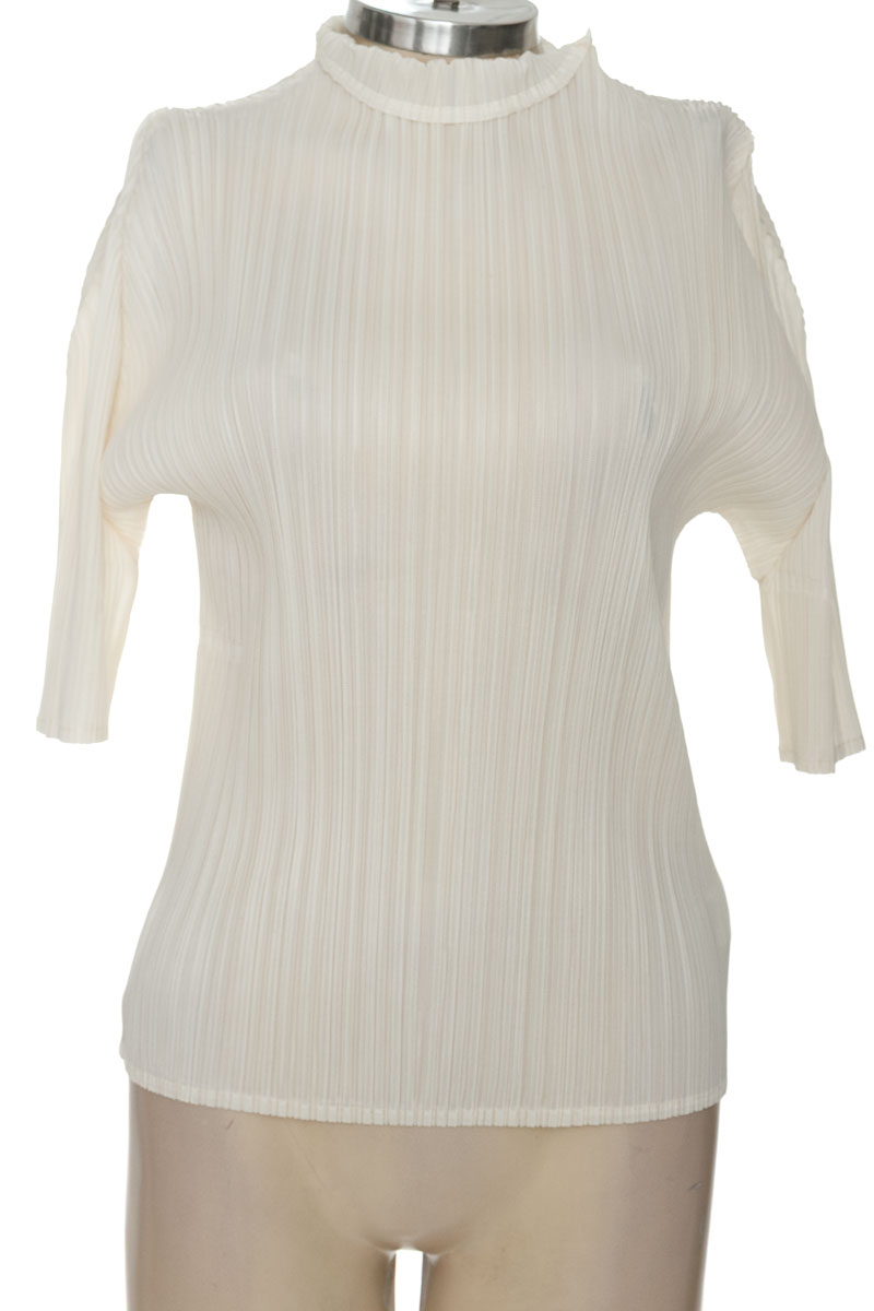 Blusa color Blanco - Closeando