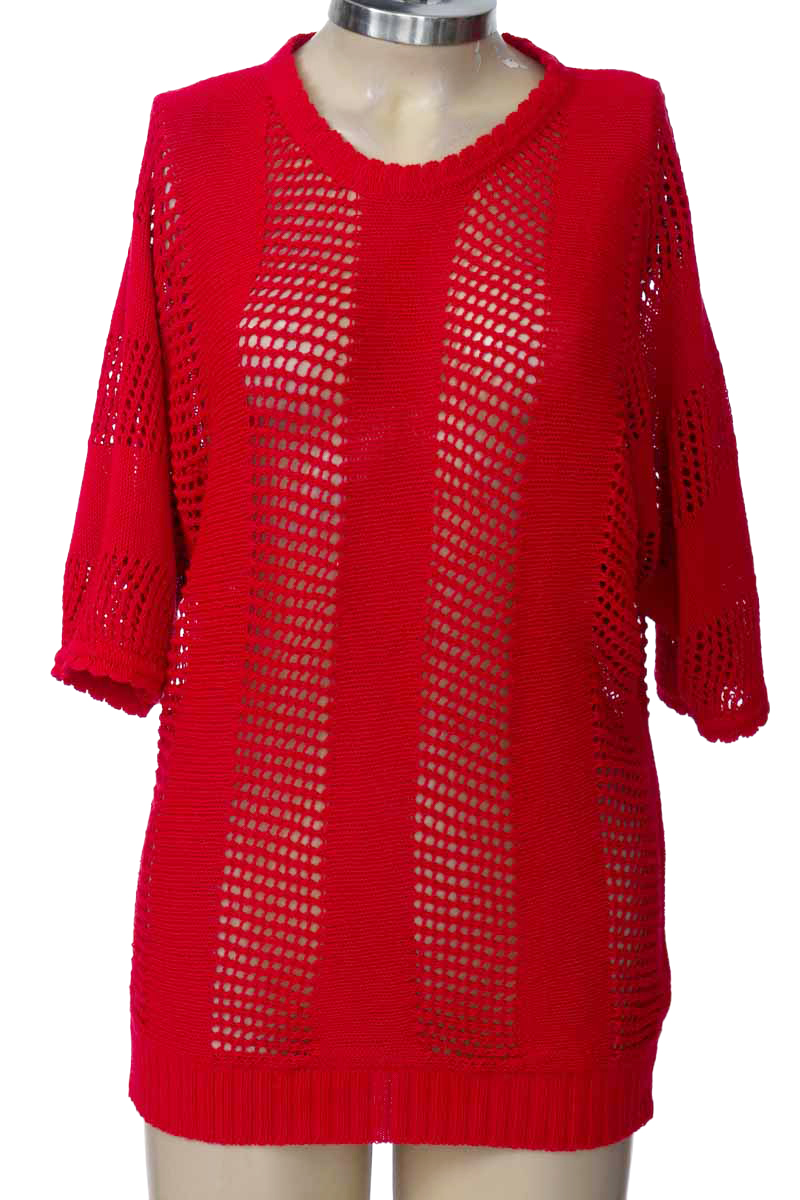Sweater color Rojo - Closeando