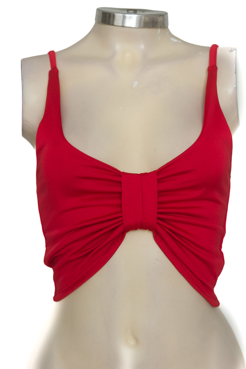 Top / Camiseta color Rojo - Closeando